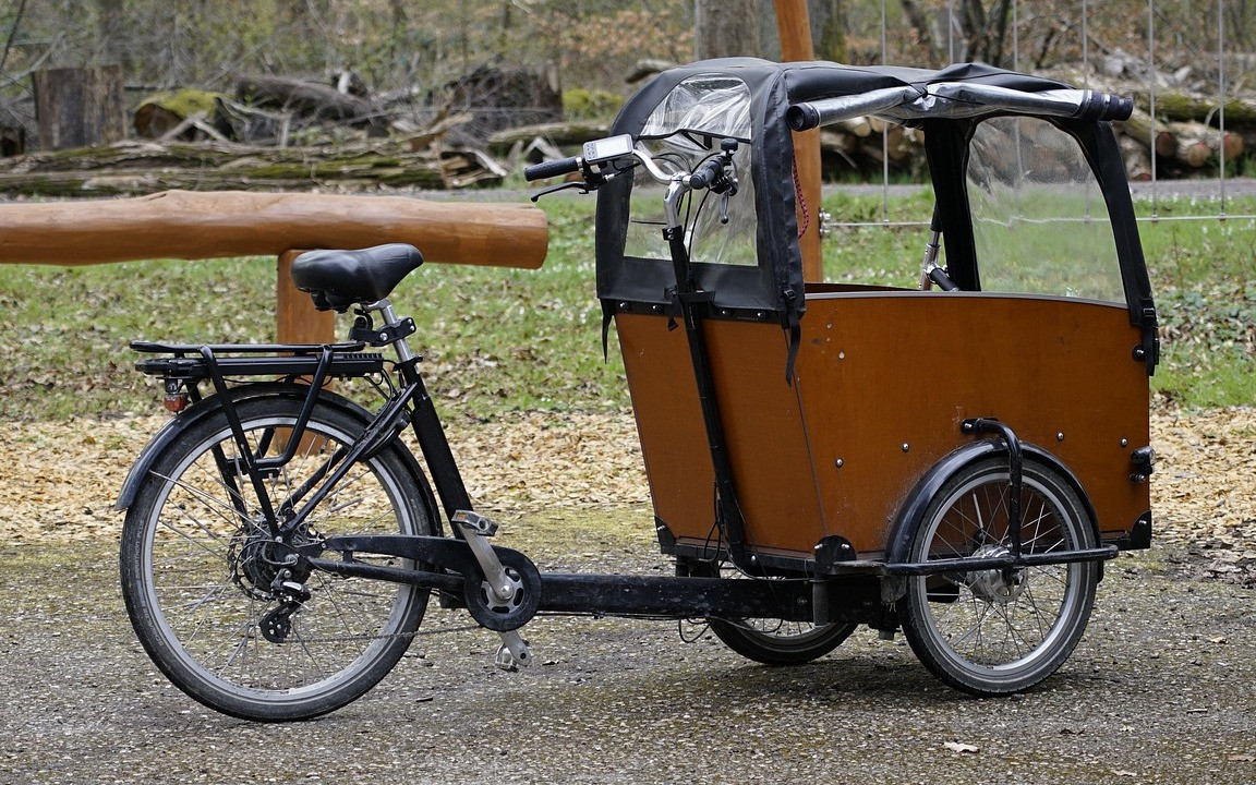 fahrrad rücklicht rennrad HENMI LED Fahrrad, IPX5 Wasserdicht Reflektor Hinten w22 Color:Zoggs Black 012 Foto: Schnelle Frau, schnelles