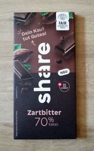 share-schokolade-u-ks-211110-1280x800 Share stellt Schokolade, Nussriegel, Wasser, Seife und einige weitere Produkte her.