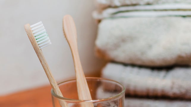 voe_instagram_1920x1080px_morgenritual_utopia_240227_jr_punkt7 Wellnessprogramm Zähneputzen