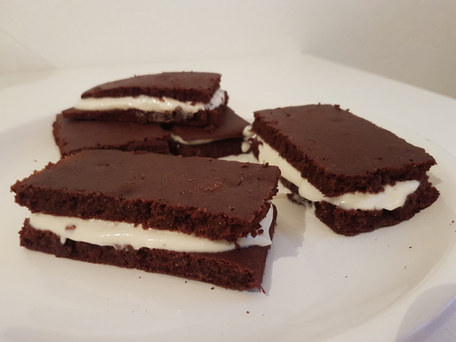 mit-dieser-leckeren-milchschnitte-werden-kindheits-charlotte-g-utopiade-180531_download Mit dieser leckeren Milchschnitte werden Kindheitserinnerungen wach.