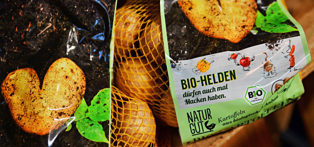 Bio-Helden Kartoffeln Bio-Helden: da dürfen die Kartoffeln auch mal Macken haben