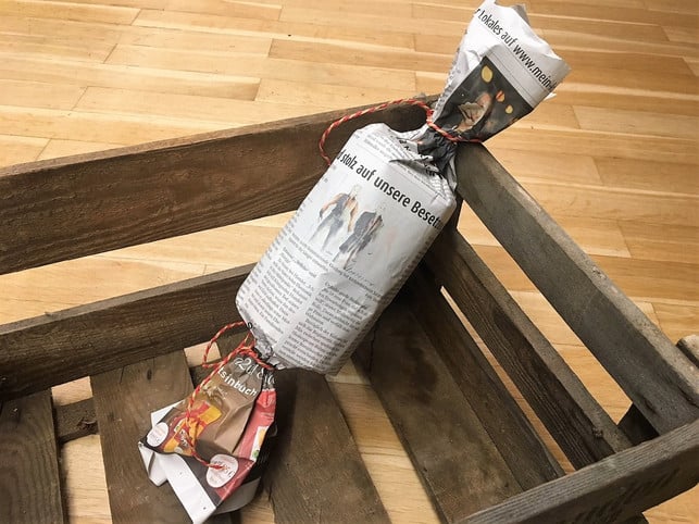 guter-tipp-zeitungspapier-als-verpackung-anika-martin-utopia-171116_download Guter Tipp: Zeitungspapier als Verpackung
