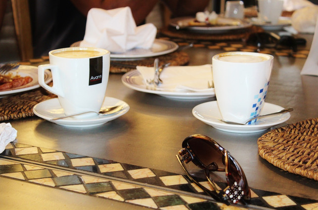 im-cafe-gibst-du-einen-aufgerundeten-betrag-als-tr-cc0-pixabay-counselling-230627_download Im Cafe gibst du einen aufgerundeten Betrag als Trinkgeld.