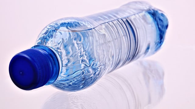mikroplastik-in-mineralwasser-cc0-pixabay-ds_30-241116 Mikroplastik in Mineralwasser
