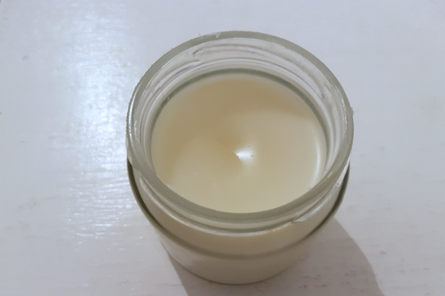 handcreme-aus-kakaobutter-und-kokosoel-charlotte-gneupel-utopia-171222_download Selbstgemachte Handcreme aus Kakaobutter und Kokosöl.
