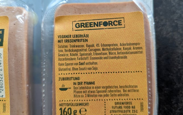 veganer-leberkaese-greenforce-zutaten-bw-230719-1920x1209 Hauptzutat: Trinkwasser, Erbsen- und Ackerbohnenprotein