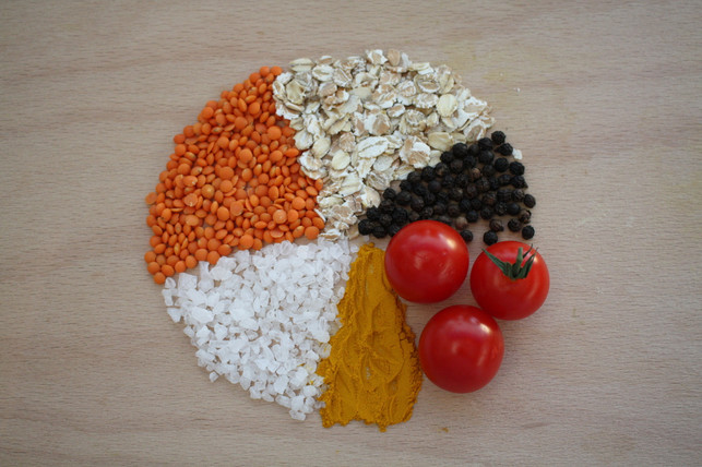 in-jeder-mahlzeit-sollten-alle-sechs-ayurvedischen-luiserau-utopia-180720_download In jeder Mahlzeit sollten alle sechs ayurvedischen Geschmacksrichtungen vertreten sein.