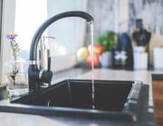Wasserverbrauch berechnen ist vor allem für Eigenheimbesitzer einfach