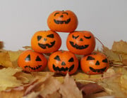 Grusel-Mandarinen: Nachhaltig Halloween feiern