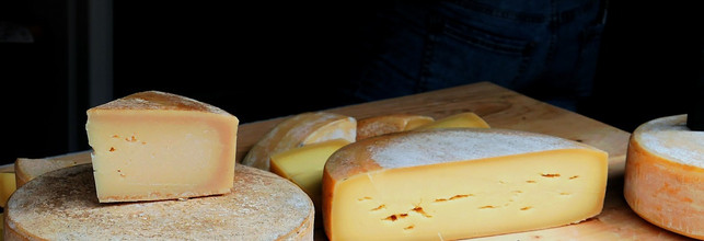 hartkaese-gehoert-zu-den-laktosefreien-lebensmitteln-cc0-pixabay-moritz320-190221_download Hartkäse gehört zu den laktosefreien Lebensmitteln.