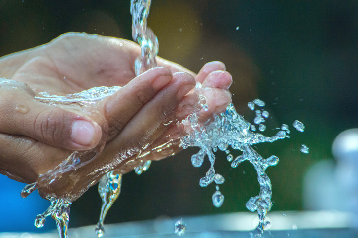 Cold water on the face can relieve acute stress.