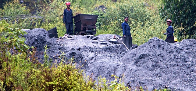 Konfliktrohstoff Wolfram aus einer Mine in Ruanda Konfliktrohstoff Wolfram aus einer Mine in Ruanda