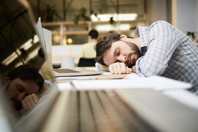 gegen-die-great-resignation-hilft-auf-die-arbeitn-cc0-pixabay-daha3131053-220704_download Gegen die Great Resignation hilft, auf die Arbeitnehmer:innen zu hören. Diese wollen weniger Stress auf der Arbeit.