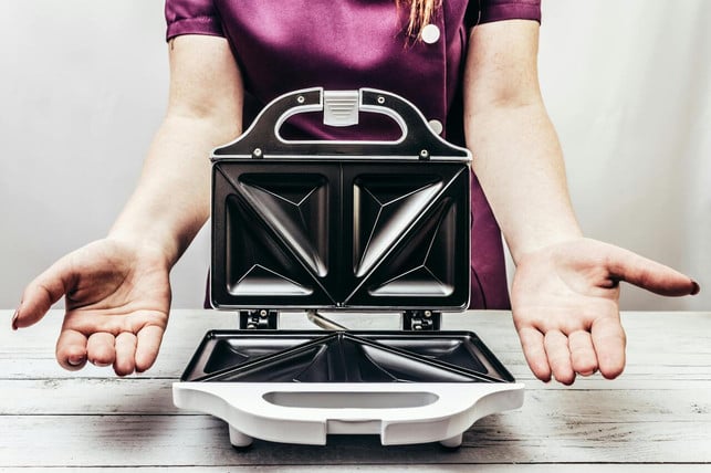 waffeln-ohne-waffeleisen-kannst-du-im-sandwichmake-cc0-pexels-breakermaximus-240319_download Waffeln ohne Waffeleisen kannst du im Sandwichmaker zubereiten.