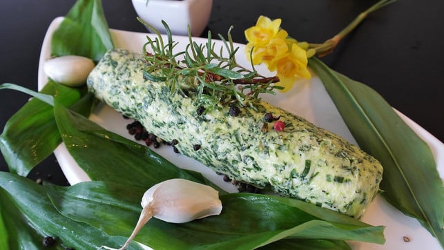 baerlauchbutter-passt-hervorragend-zu-gegrillten-ma-cc0-pixabay-ritae-190329_download Bärlauchbutter passt hervorragend zu gegrillten Maiskolben.