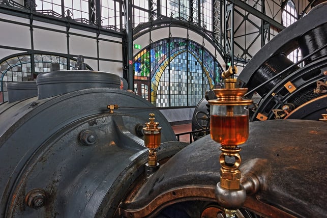 viele-industriehallen-sind-heute-museen-cc0pixabayolafpictures-191012_download Viele Industriehallen sind heute Museen.