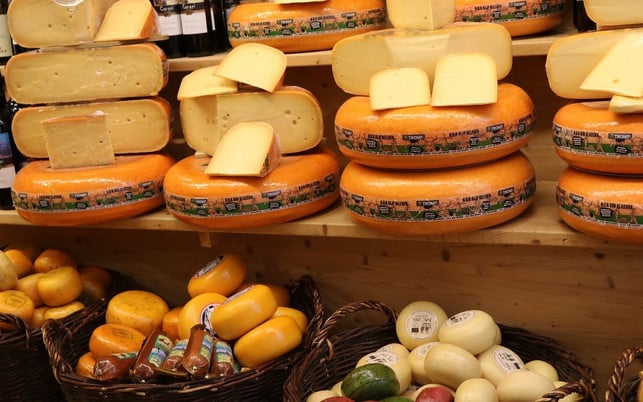 die-ausfuehrung-der-arbeitsschritte-entscheidet-uebe-cc0-pixabay-foto-augenblick-180214 Die Ausführung der Arbeitsschritte entscheidet über die Käsesorte