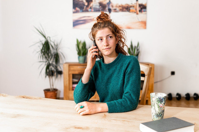 baue-regelmaessige-bewegungspausen-ein-denn-es-gibt-cc0-pixabay-vinzentweinbeer-231113_download Baue regelmäßige Bewegungspausen ein, denn es gibt im Alltag viele Tätigkeiten, die wir nicht im Sitzen erledigen müssen.