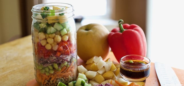 salat-glas-x-170626-1280x600 Salat im Glas