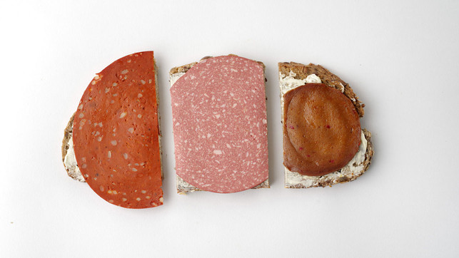 stiftung-warentest-vegetarische-vegane-wurst-z-stiftung-warentest-190227-1280x720 Fleischersatz: die vegetarischen Alternativen Seitan: So gesund und vielseitig ist der vegane Fleischersatz