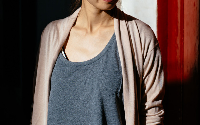 capsule-wardrobe-cardigan-us-roberto-pansolli-180209-1280x800 Capsule Wardrobe Cardigan