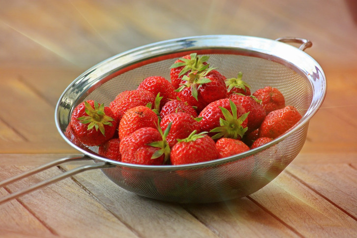 Bei dieser Temperatur halten sich Erdbeeren am besten - Utopia.de