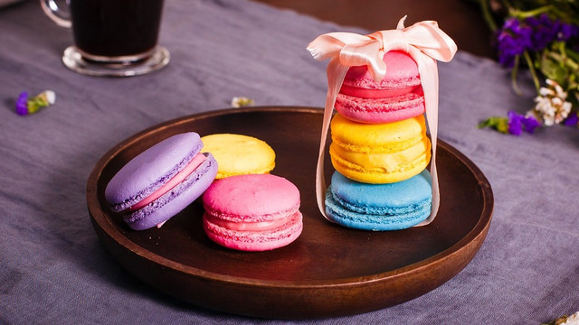 Macarons: Rezept für die französische Süßigkeit mit Füllung - Utopia.de