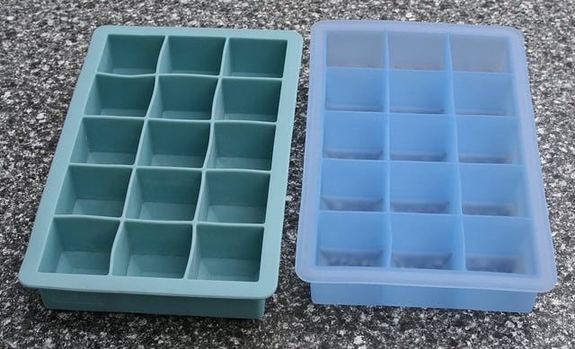 Ice cube trays are great for freezing soup.