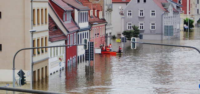 Eine Analyse der World Weather Attribution Initiative zeigt die Wahrscheinlichkeit von Hochwasser.