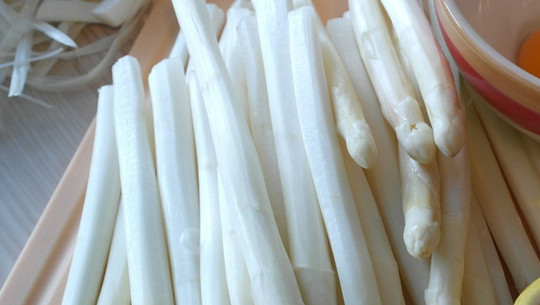 gewuerz-spargelschalen-cc0-pixabay-ritae-240417 Gewürz Spargelschalen