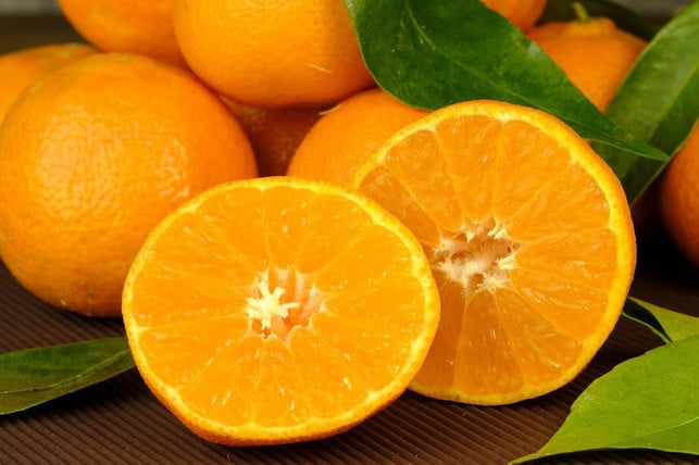 achte-beim-kauf-von-orangen-fuer-die-orangensauce-a-cc0-pixabay-bru-no-191129_download Achte beim Kauf von Orangen für die Orangensauce auf Bio-Qualität, um synthetische Pestizide zu meiden.
