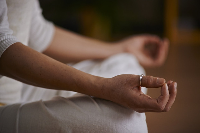 meditation-und-achtsamkeit-koennen-dein-nervensyste-cc0-pixabay-energiedevie-230413_download Meditation und Achtsamkeit können dein Nervensystem nachhaltig beeinflussen.