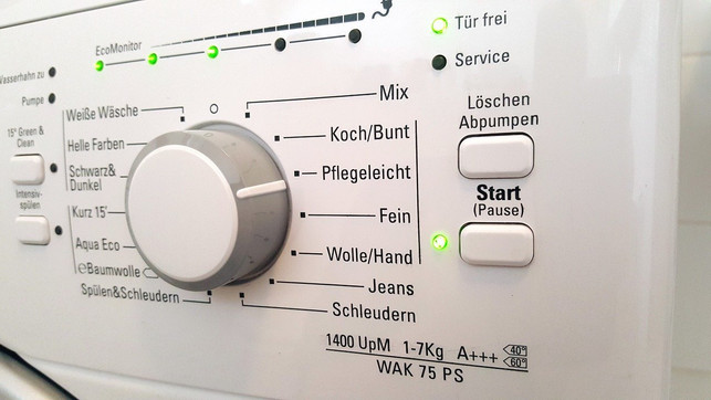 nutze-zum-waschen-deines-daunenkissens-unbedingt-e-cc0-pixabay-snap_it-200111_download Nutze zum Waschen deines Daunenkissens unbedingt ein Schonwaschprogramm.