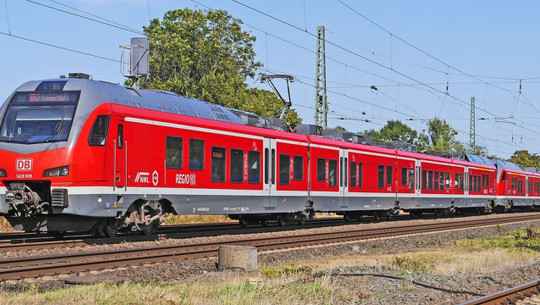 deutschlandticket-cc0-pixabay-hpgruesen-230504 deutschlandticket