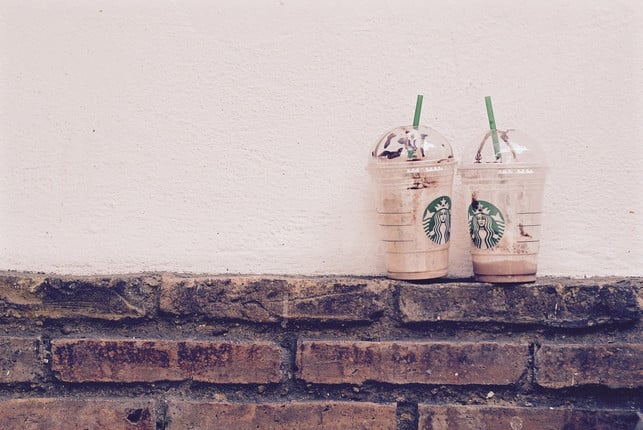 eines-der-groessten-probleme-von-starbucks-der-muell-cc0-pixabay-punttim-180908_download Eines der größten Probleme von Starbucks: der Müll.