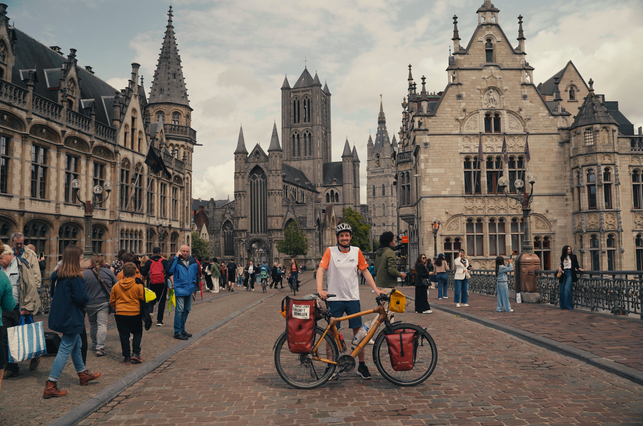 Gent Mit dem Fahrrad nach und durch Gent