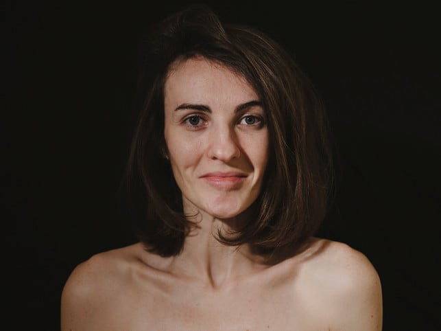 selbstbewusst-ohne-make-up-auf-schminke-zu-verzic-cc0-pixabay-engin_akyurt-250413_download Selbstbewusst ohne Make-Up: Auf Schminke zu verzichten, kann dein Selbstbewusstsein verbessern.