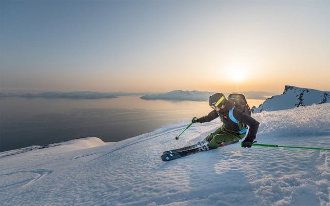 Pyua-Outdoor-Skifahrer-z-20200205-1280x800 Pyua-Outdoor-Skifahrer outdoor kleidung bekleidung