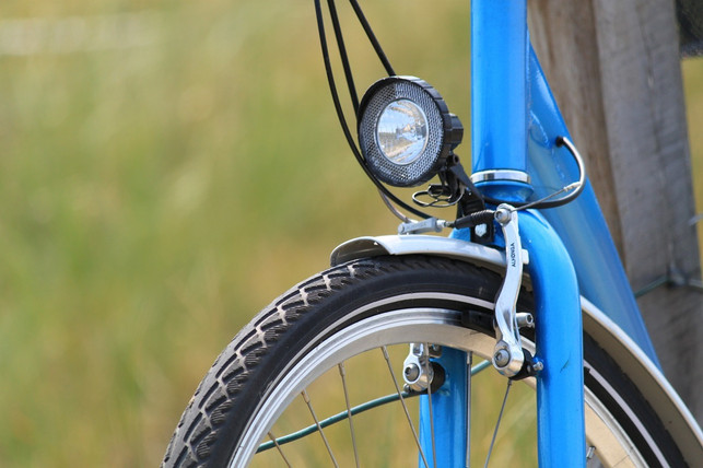 fahrrad-check-im-fruehjahr-vergiss-nicht-das-lich-cc0-pixabay-cocoparisienne-230323_download Fahrrad-Check im Frühjahr: Vergiss nicht, das Licht zu überprüfen.