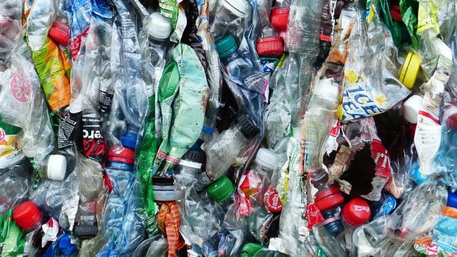 einweg-mehrweg-umweltfreundlich-cc0-public-domain-pixabay-hans-170717 einweg mehrweg umweltfreundlich