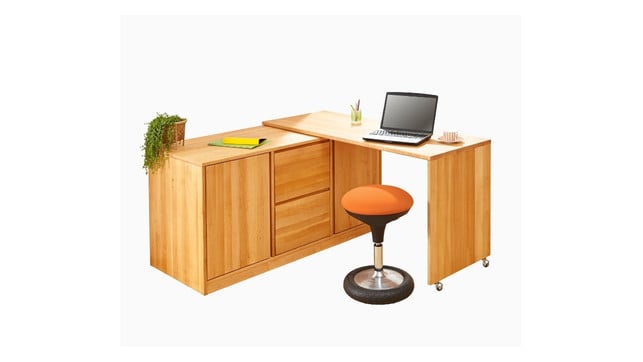 Schreibtische aus Massivholz Wandelbarer Schreibtisch aus Massivholz von Waschbär