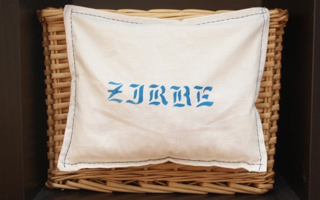 du-kannst-dir-ganz-einfach-selbst-ein-zirbenkissen-maria-hohenthalutopiade-200121_download Du kannst dir ganz einfach selbst ein Zirbenkissen nähen.