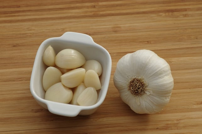 knoblauch-ist-im-gefrierfach-fuer-etliche-monate-ha-cc0-pixabay-maisonboutarin-221004_download Knoblauch ist im Gefrierfach für etliche Monate haltbar.