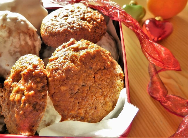 zuckerfreie-lebkuchen-mit-nuessen-und-trockenfruecht-cc0-pixabay-silviarita-211122_download Zuckerfreie Lebkuchen mit Nüssen und Trockenfrüchten.