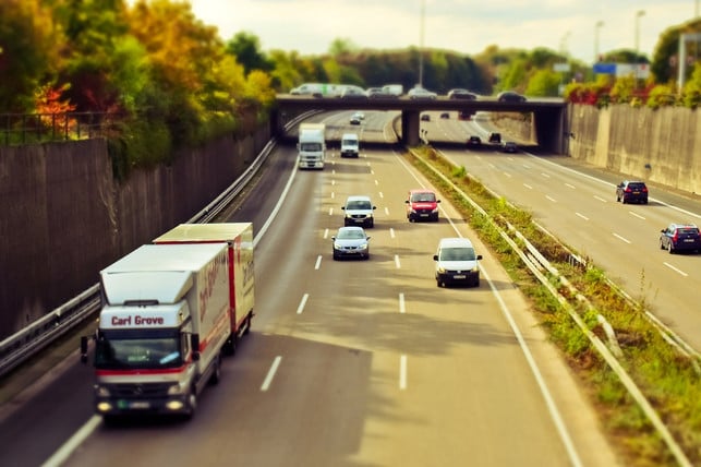 das-tempolimit-senkt-die-schaedlichen-stickoxide-au-cc0-pixabay-652234-221014_download Das Tempolimit senkt die schädlichen Stickoxide aus Dieselabgasen.