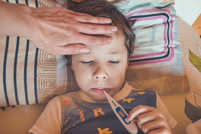 Many children suffer from hay fever.