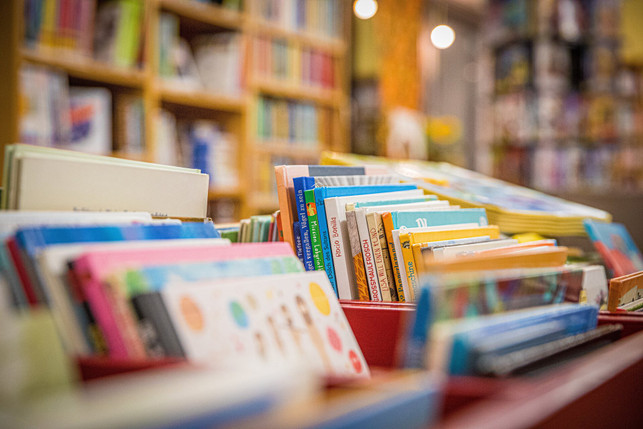 der-einfluss-von-booktok-auf-den-buchmarkt-ist-gew-cc0-pixabay-kollinger-250322_download Der Einfluss von Booktok auf den Buchmarkt ist gewaltig.