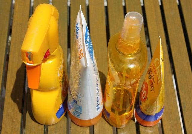 also-with-sun cream-like-braun-es-da-c0-pixabay-chezbeate-230909_download You can also be brown with sunscreen - it only takes longer.