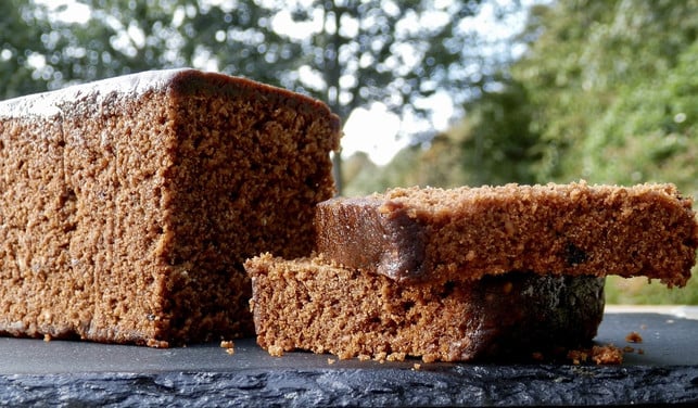 melasse-eignet-sich-besonders-gut-fuer-wuerzige-kuch-cc0-pixabay-dghchocolatier-191113_download Melasse eignet sich besonders gut für würzige Kuchen, wie zum Beispiel Lebkuchen.