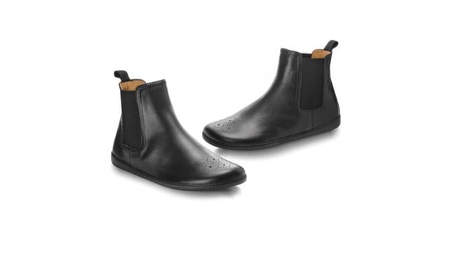 Barfußschuhe für den Winter: Mit diesen 5 Modellen bist du an kalten Tagen gut zu Fuß ZAAG-Barfußschuhe Equity Brogue Black